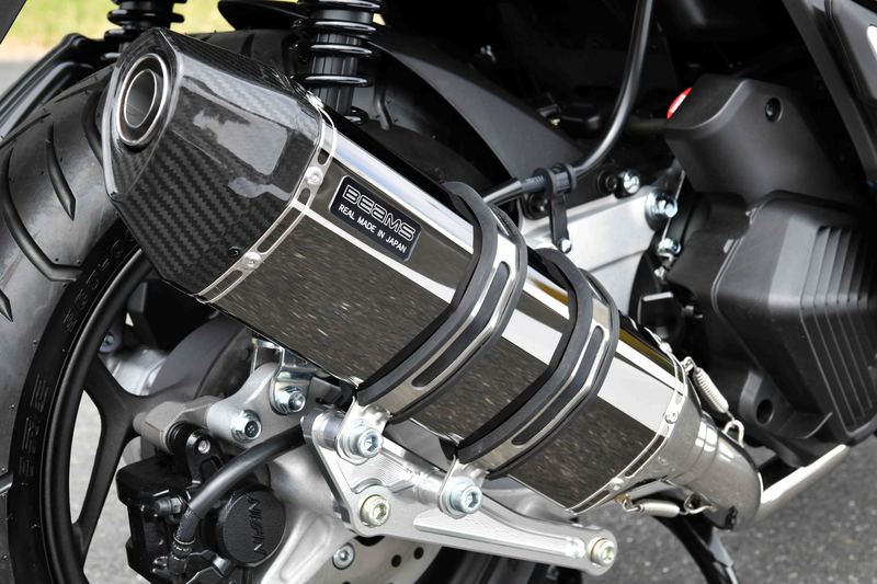 R-EVO2 ヒートチタン フルエキゾースト：PCX125：2023〜：政府認証