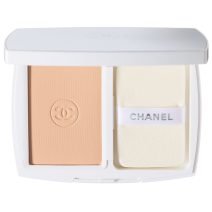 シャネル］エッセンシャル ケア セット［2024年11月発売］ | 美的.com