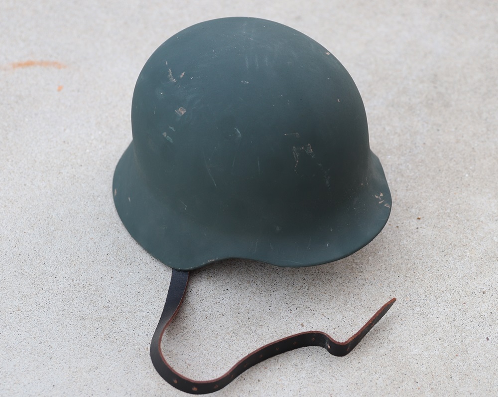 西ドイツBGS(ドイツ連邦国境警備隊)M53ヘルメット - ミリタリー