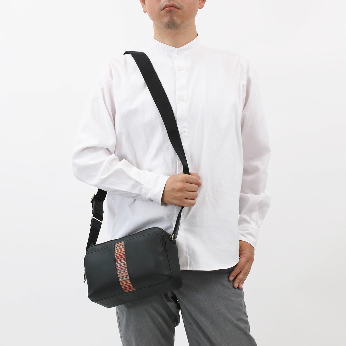 ポールスミス ショルダーバッグ/クロスボディ バッグ メンズ ブラック