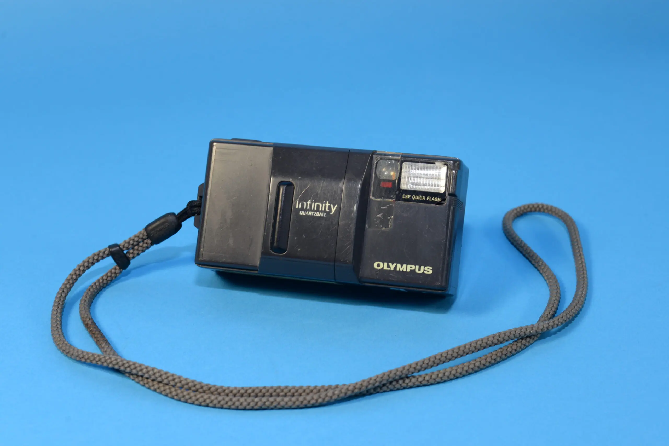 Olympus Infinity Zuiko 35mm f/2.8 Quartzdate (Point & Shoot) Film