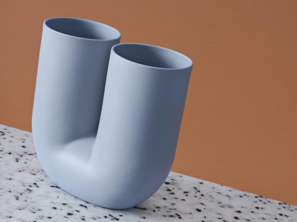 Kink Vase | キンクベース by Earnest Studio | Muuto | Generate Design