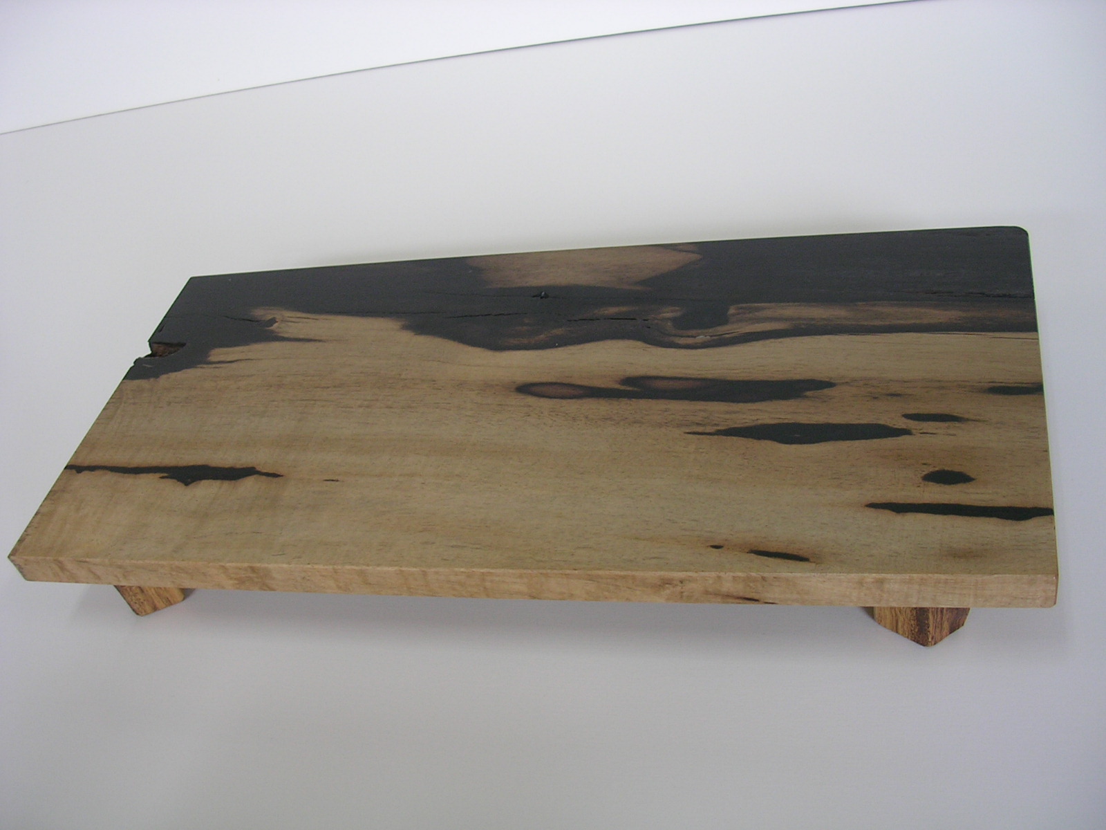 黒柿花台 川口碁盤｜こだわりの素材を自店舗で一貫生産の製造直販店