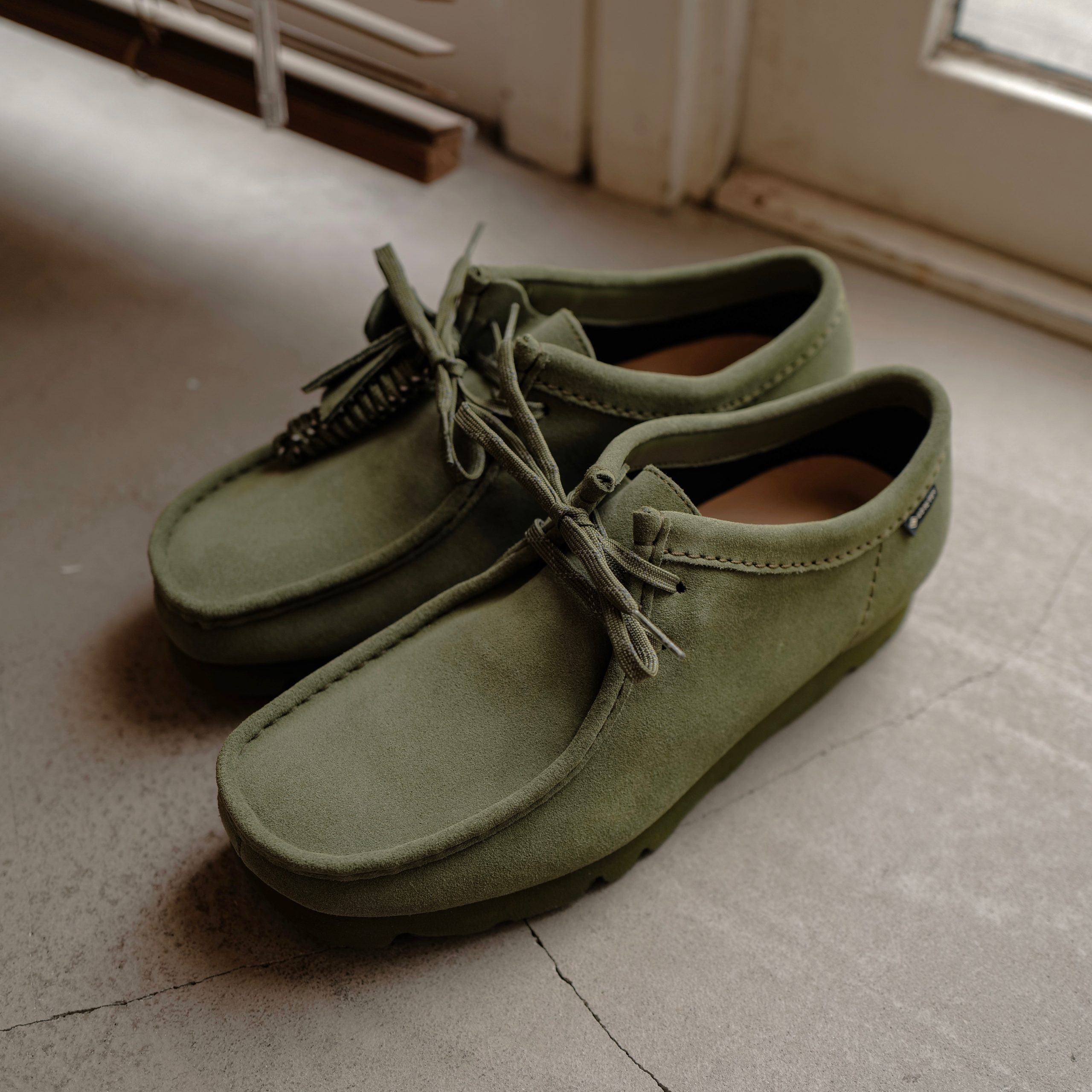 ブリティッシュカラーでご提案する【Clarks/クラークス】「Wallabee