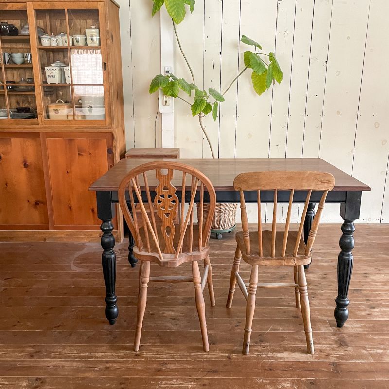 ウォールナットダイニングテーブルろくろ足アンティークテーブルW1300