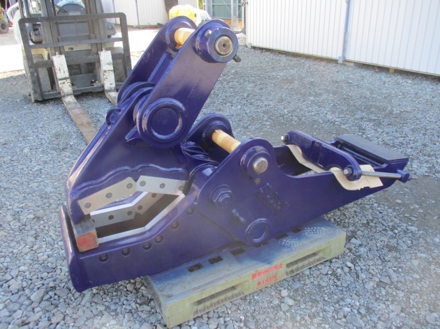 切断刃新品交換！中古産廃カッター(廃プラカッター) 整備後に販売