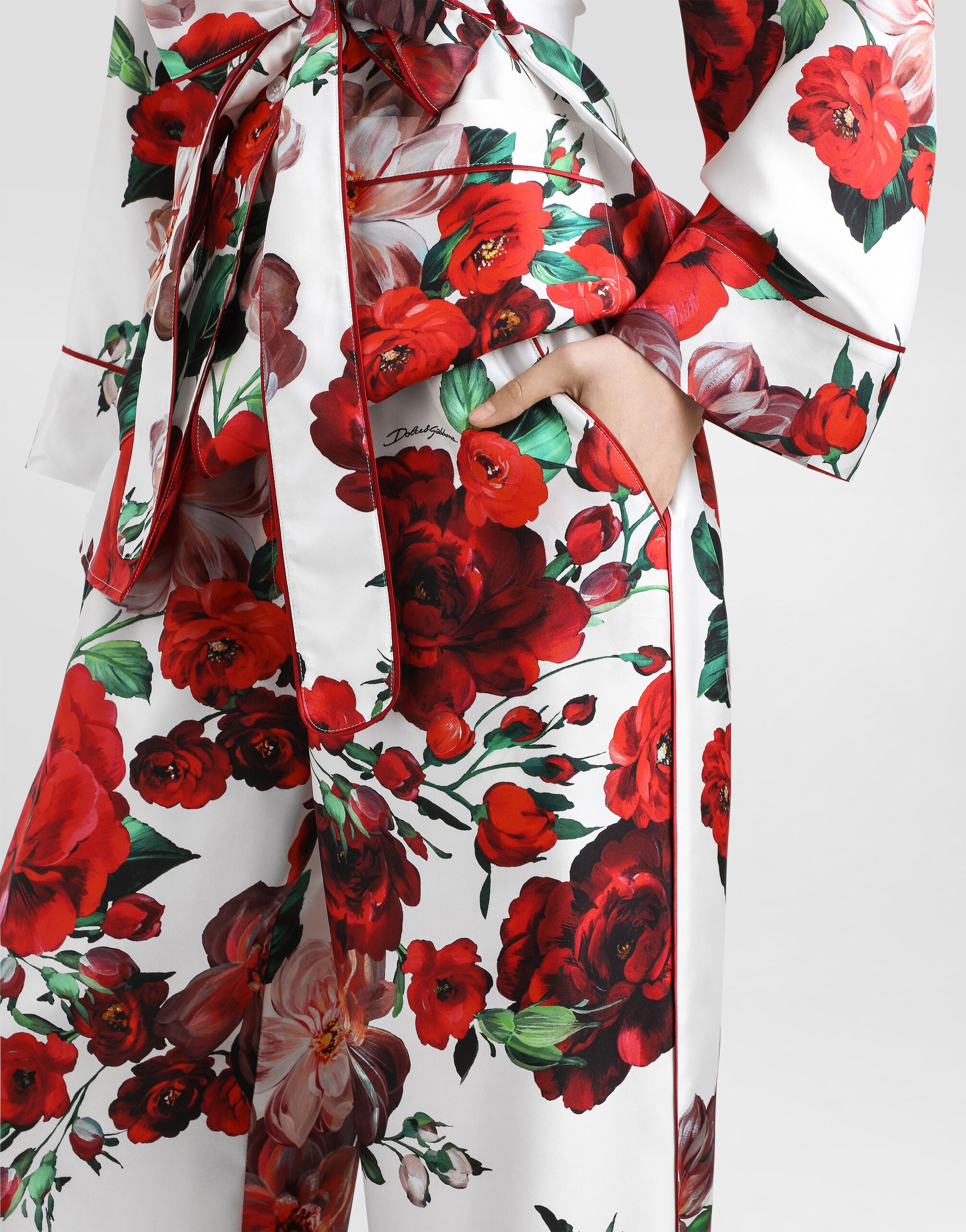 Satin pajama pants with rose print in Print for Women