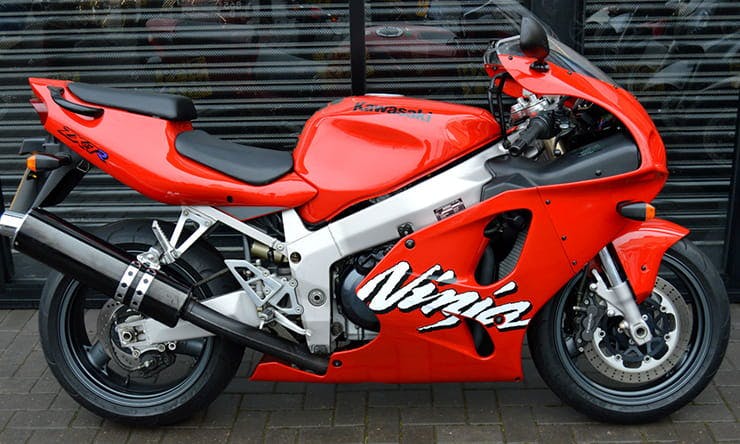 Kawasaki ZX-7R Ninja - Modern Classic Review & Buyers Guide