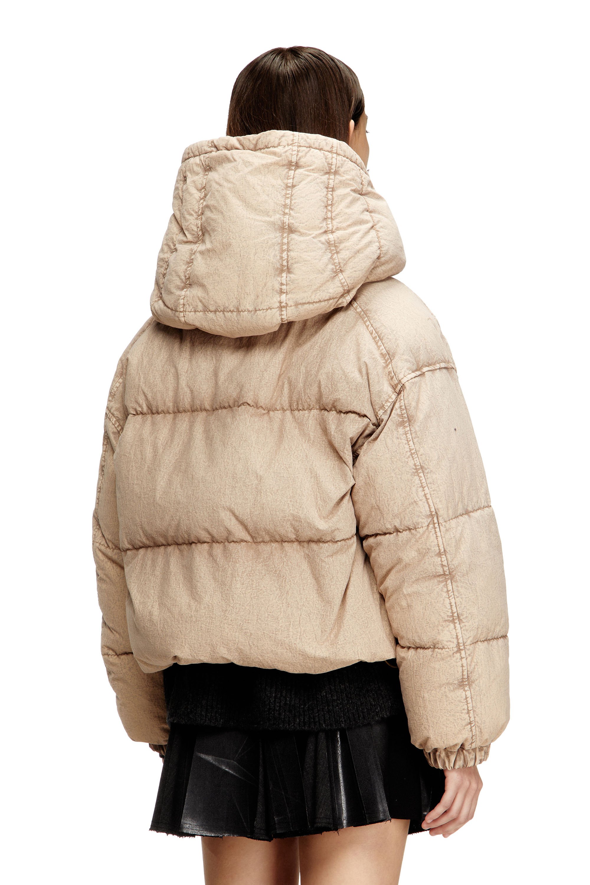 W-PEYT-SHORT-NEW-P1 Hooded down jacket in crinkled nylon｜ホワイト