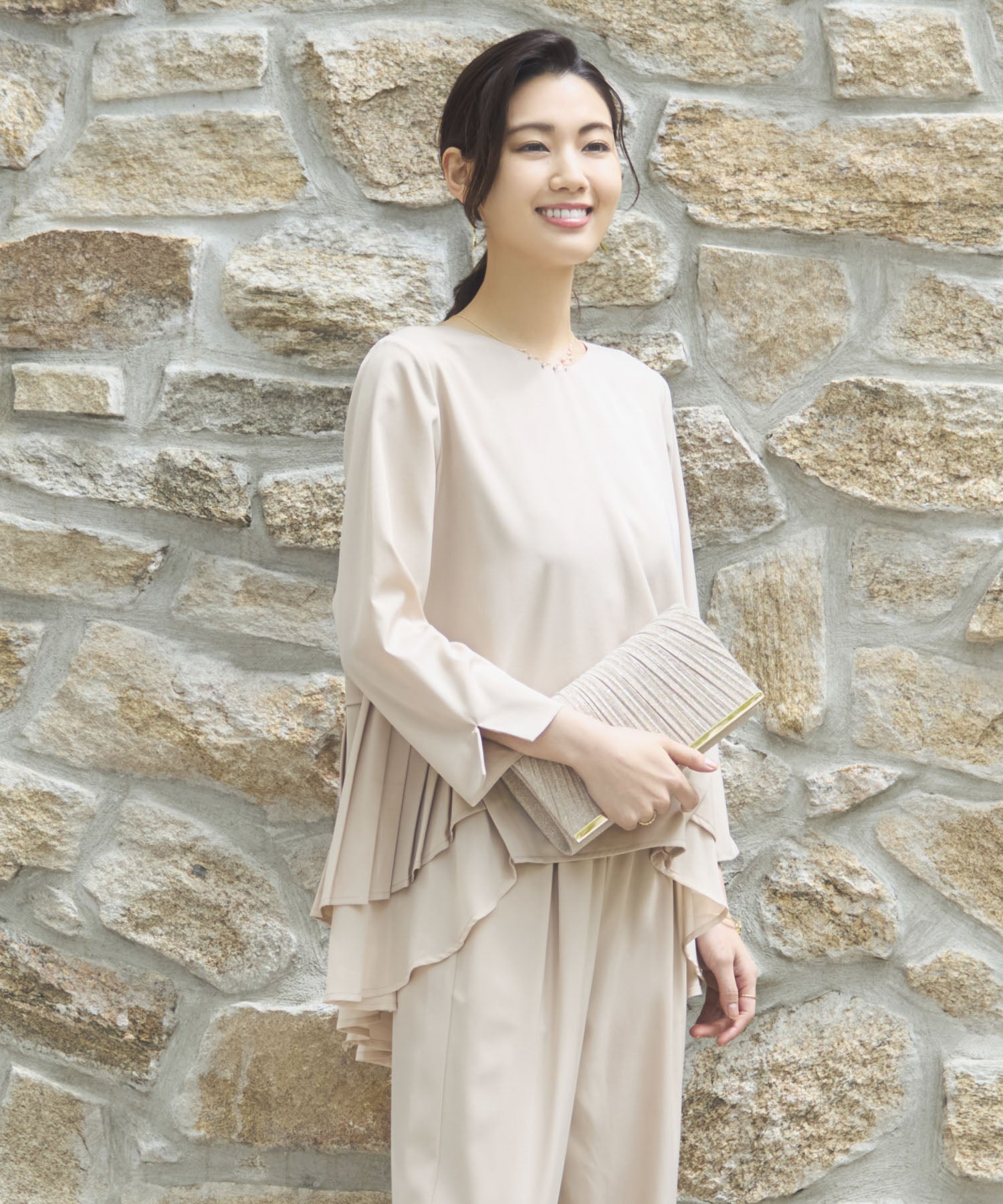 結婚式 パンツドレス セットアップ パーティー プリーツ ベージュ