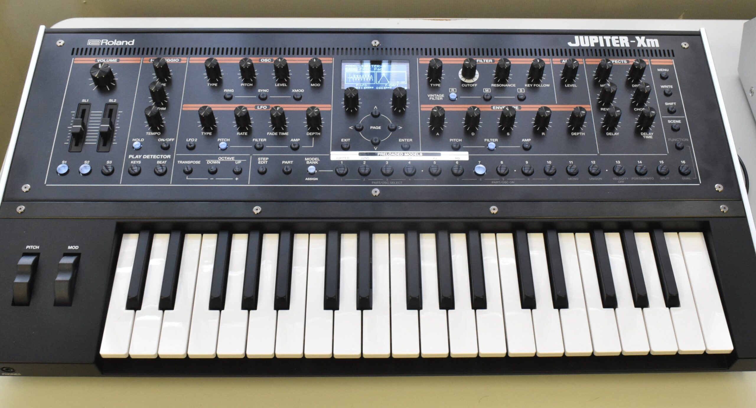 JUPITER-X/Xmにアナログモデリングシンセ、JUPITER-Xを搭載!? JUPITER