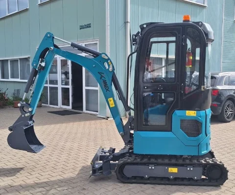 Miniexcavator KAMEX SQ18B | Utilaje