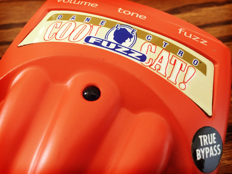 Danelectro Cool Cat CF-1 Fuzzをレビュー！Frantone Peachfuzzベース