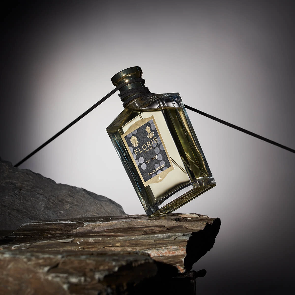 Eau de Parfum, 'No. 007' in 100 ml. from Floris London