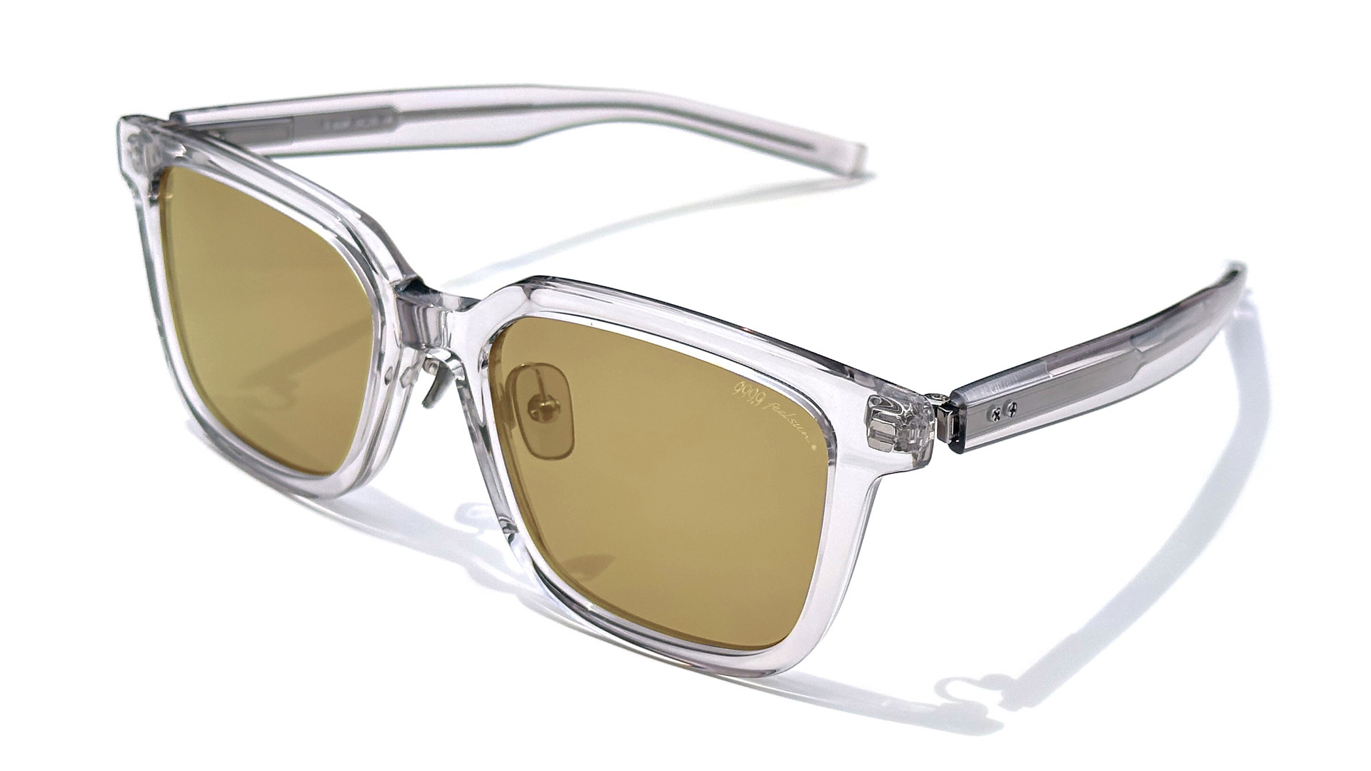 天地深めな精悍ルックス新作サングラス 999.9 feelsun「F-62NP