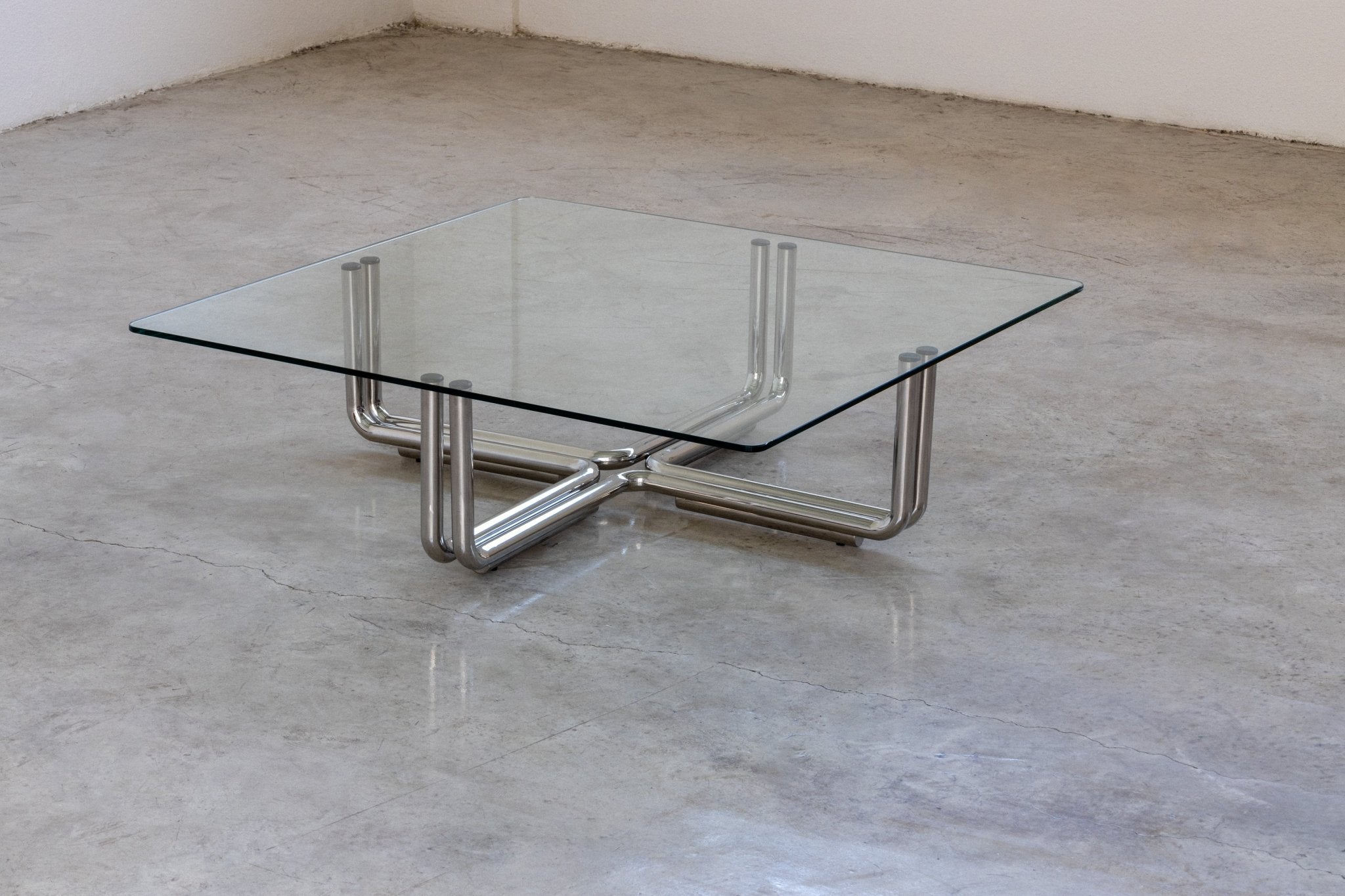 Cassina 784 Coffee Table | Minimalist Glass Table UAE – Forma