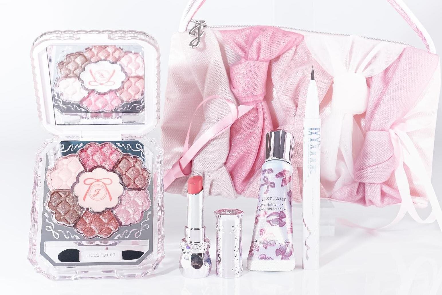 2025年クリスマスコフレ特集」予約はいつから？デパコス限定コスメの