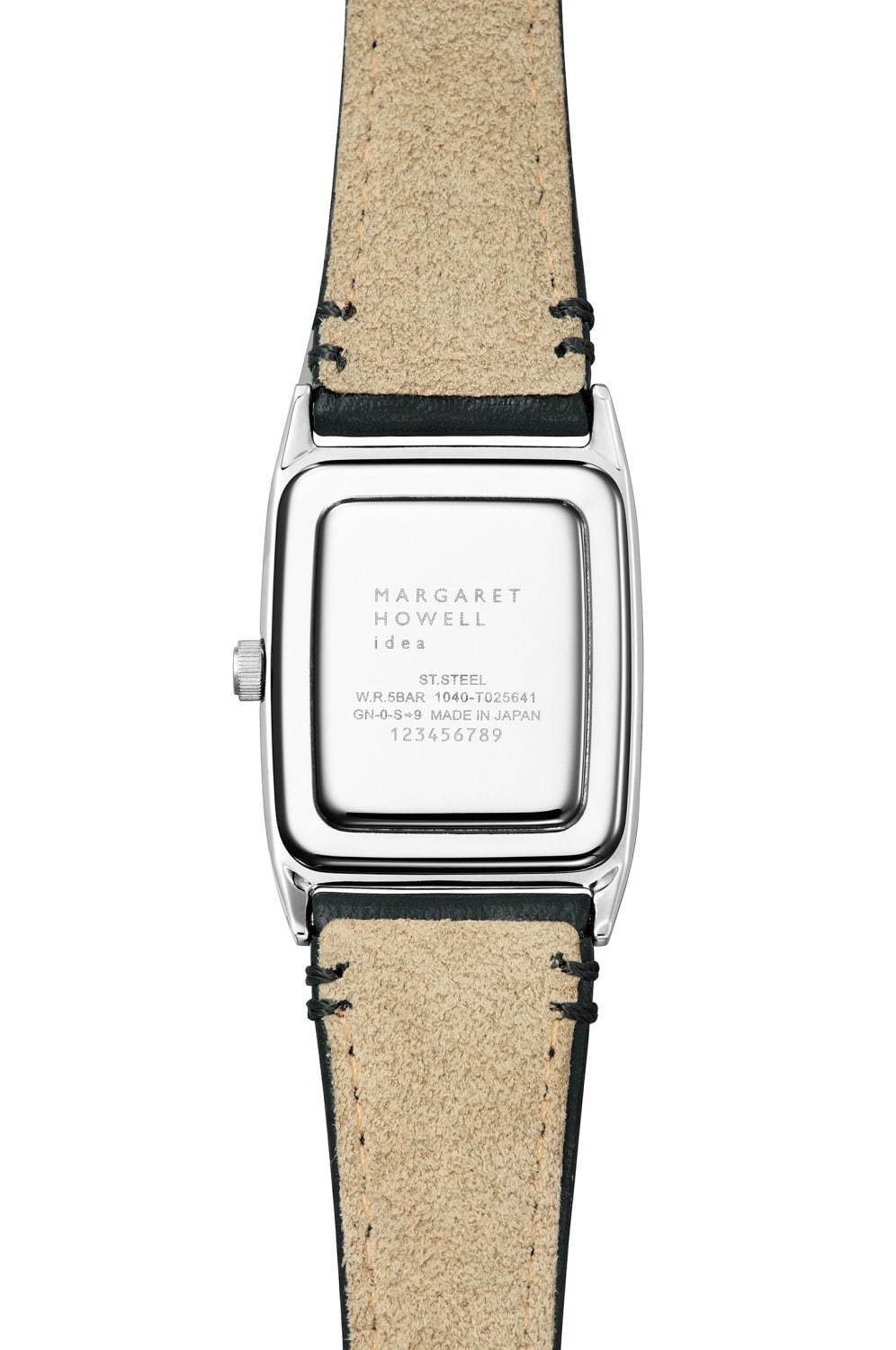 マーガレット・ハウエル アイデア新作ウォッチ、スクエアケース＆6時