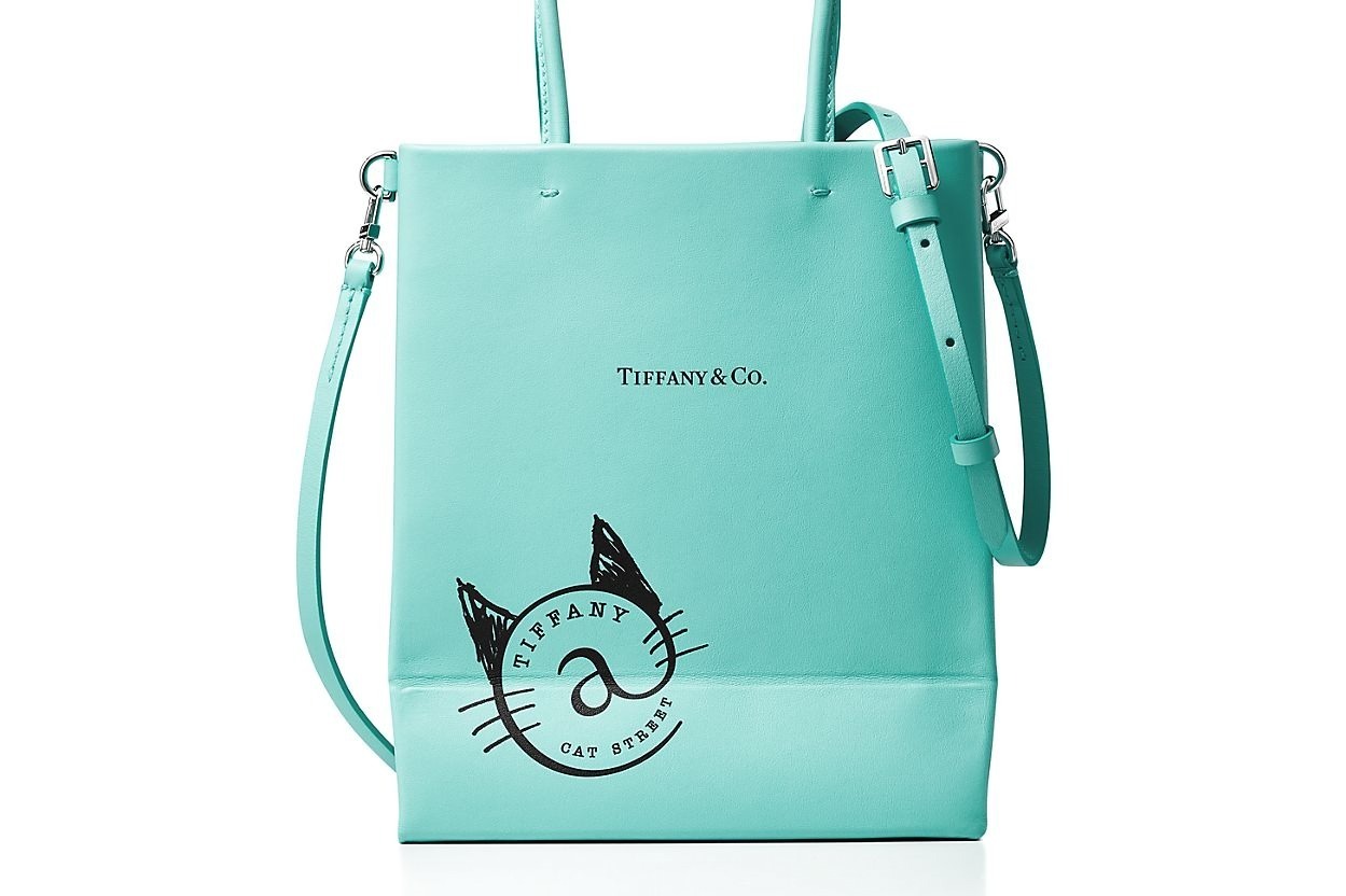 ティファニー＠キャットストリート」ショッピングバッグ着想のレザー