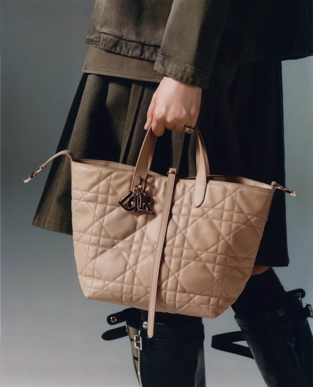 ディオール25年春夏「ディオール トゥジュール」マクロカナージュを