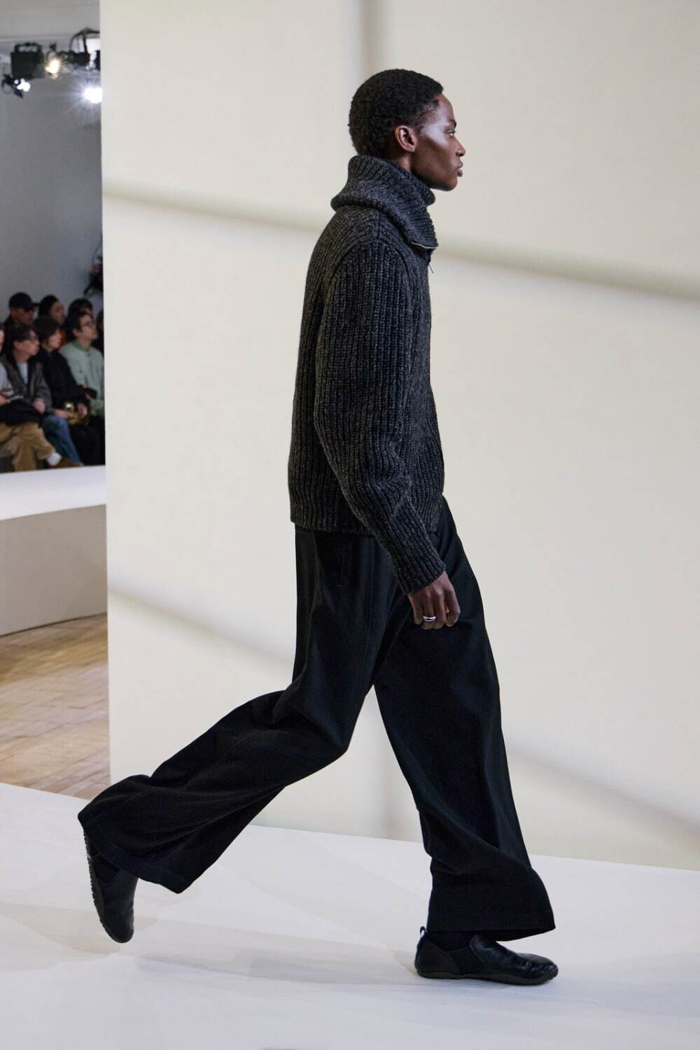 ルメール(LEMAIRE) 2025-26年秋冬ウィメンズ&メンズコレクション