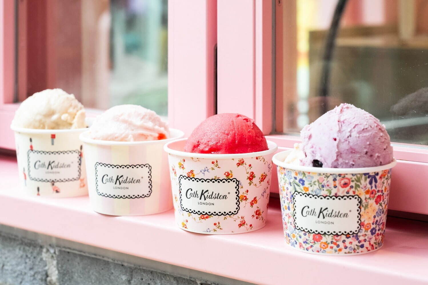 キャス キッドソン表参道店」にアイスクリームショップ誕生、紅茶