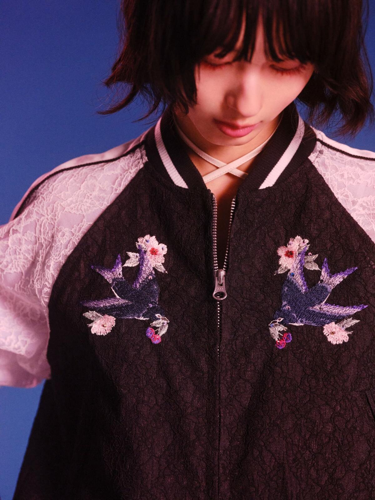 写真63/82｜リリー ブラウン×ケイタマルヤマ、“夜桜”刺繍のレース