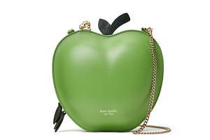 ケイト・スペード20年夏の新作バッグ、パイナップルやリンゴ型の“昆虫
