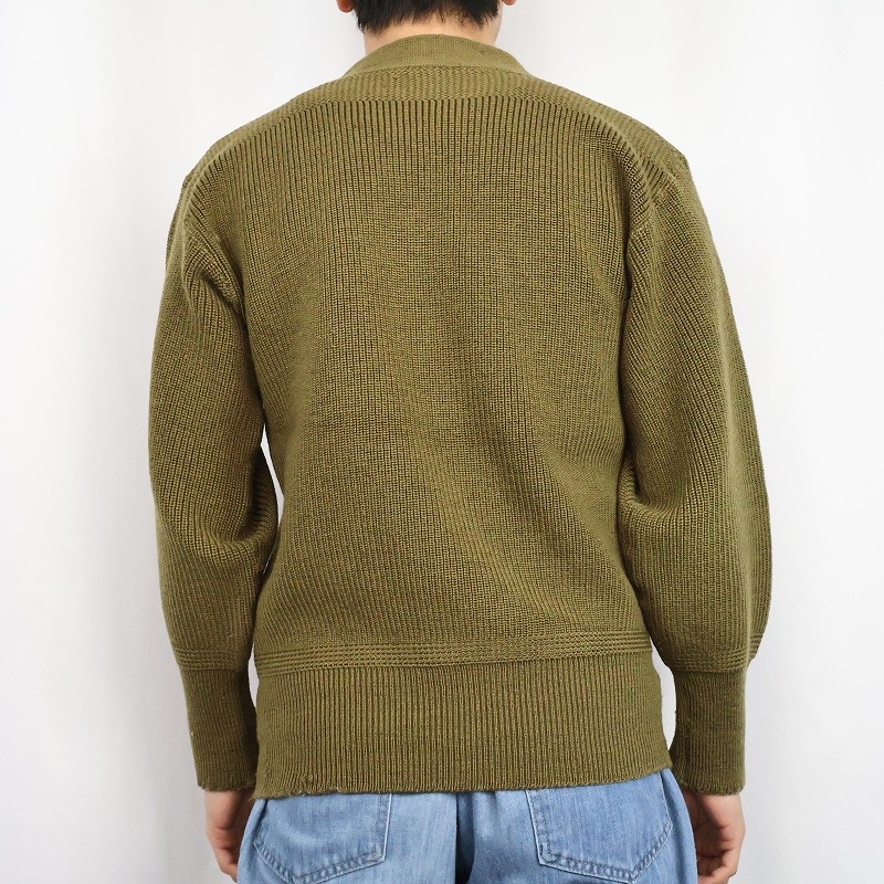 40年代 40s アメリカ軍 米軍 空軍 ミリタリー カーキ Vネック