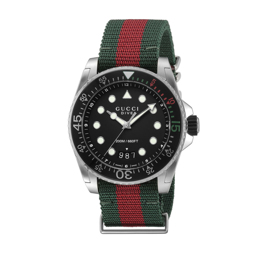 グッチ GUCCI 腕時計 DIVE ナイロンベルトメンズウォッチ YA136209A