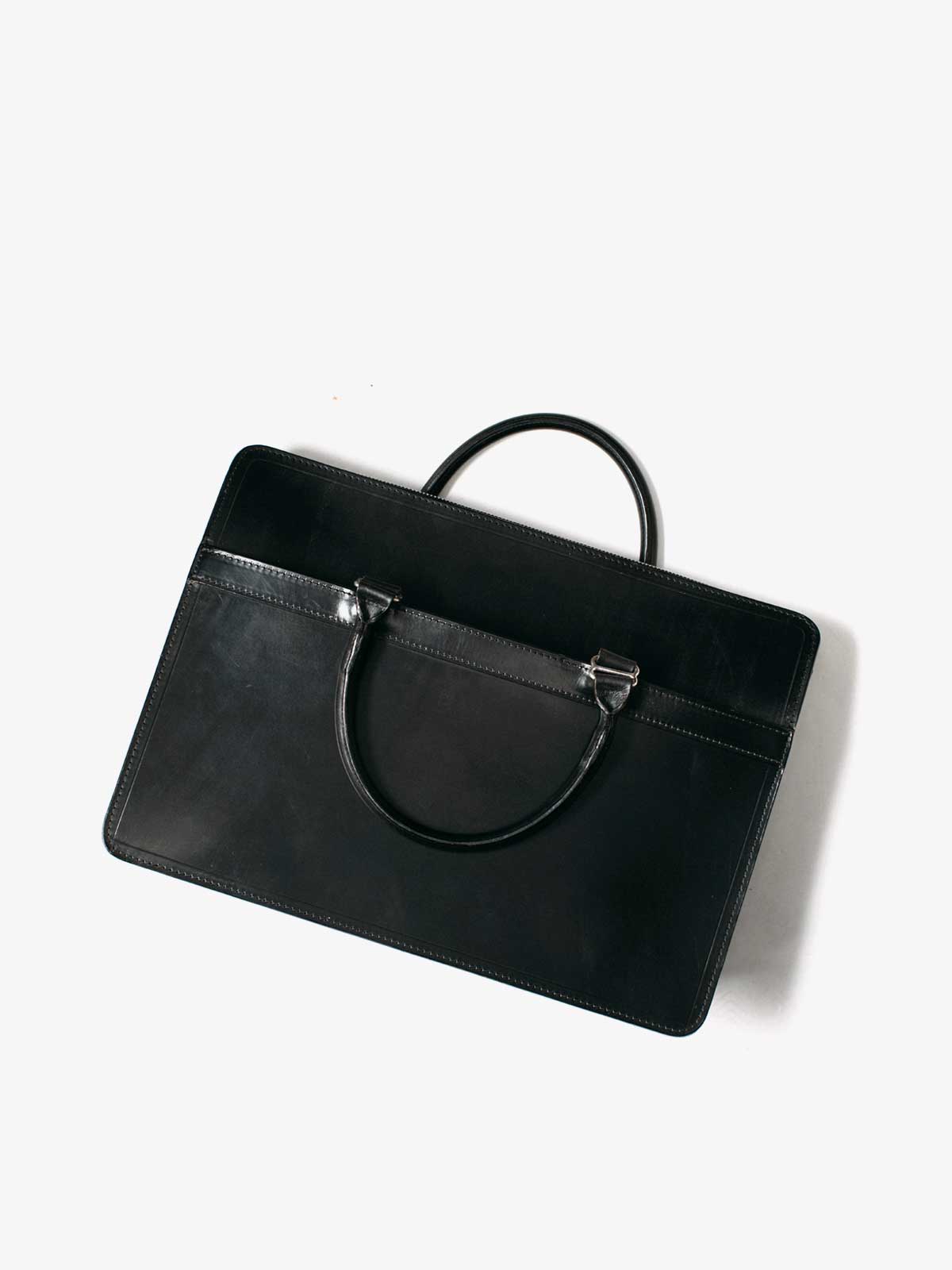 モチベーションを上げる本物のレザーアイテム | FRAME フレーム公式