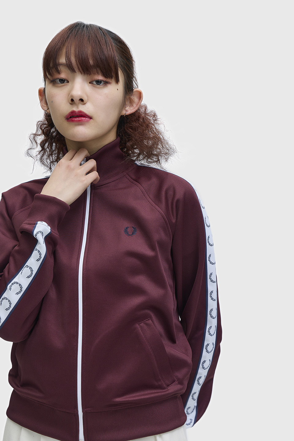 Taped Track Jacket(10 597：OX BLOOD / ECRU): | FRED PERRY JAPAN