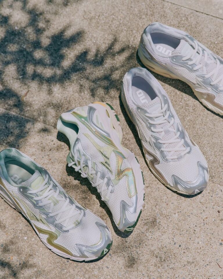 2024年 7/26 発売】MIZUNO WAVE RIDER 10 “Silver Leather” (ミズノ
