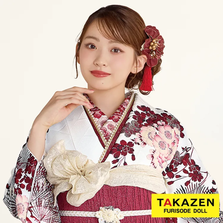 刺繍衿通販 牡丹に八重桜 赤 古典柄 綺麗 大人っぽい 上品 半襟72｜成