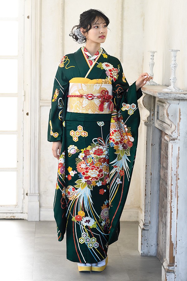 緑が目を引くかっこいい振袖-S602｜振袖ギャラリー｜浜松市で成人式の