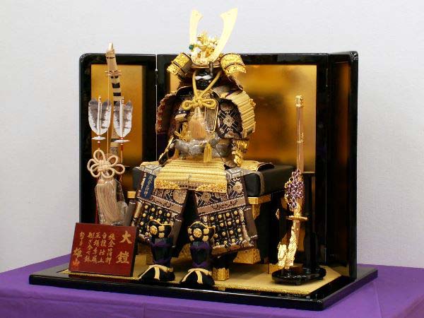 純金箔押小札裾裏白檀塗緋縅大鎧8号飾りが安い 雄山作 五月人形～広島