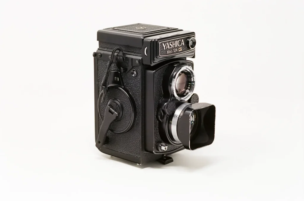 Yashica MAT 124G (and its auxiliary lenses) Review - By Aivaras