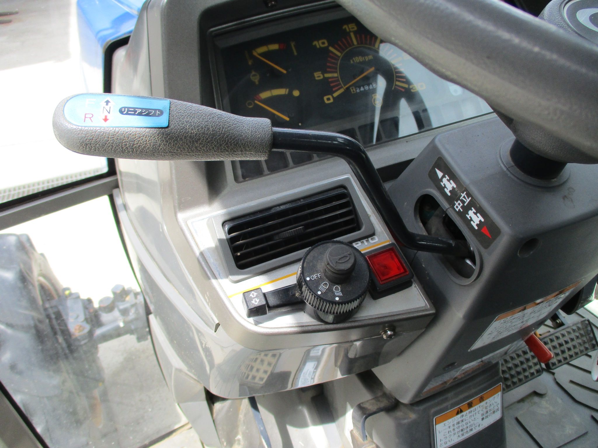 ヰセキ トラクター TG463F-SGVQCYWXY203 46ps 使用時間2495h 4WD