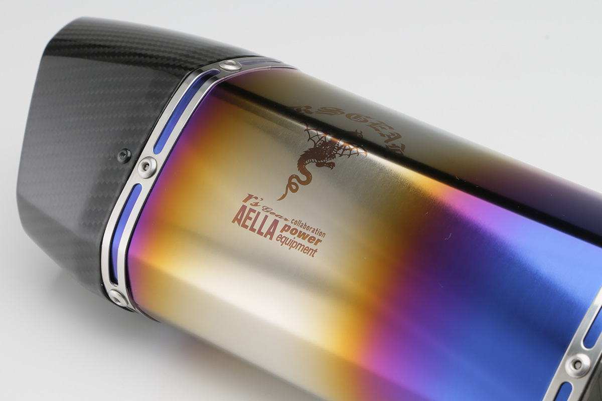 アールズ・ギアとのコラボで生まれたカーボンエンド採用のNinja ZX-25R