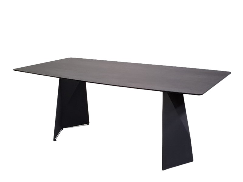 ファルコン セラミックダイニングテーブル | ターニー | 家具