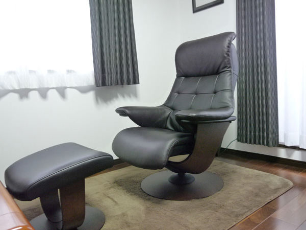 オーナーズボイス｜THE FIRST（ザ・ファースト） - カリモクの新型