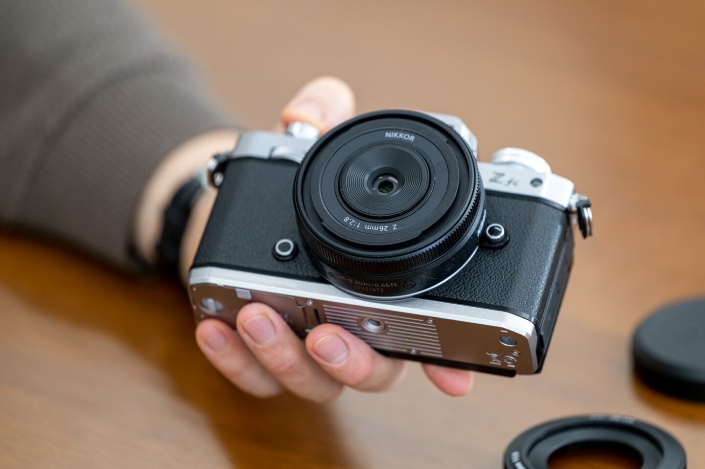 ニコン NIKKOR Z 26mm f/2.8開発者インタビュー｜常に持ち歩きたいを