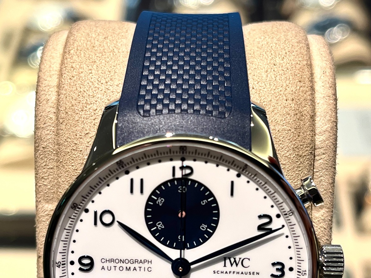 IWC】ラバーベルトでポルトギーゼを夏でもスマートに！_ポルトギーゼ用