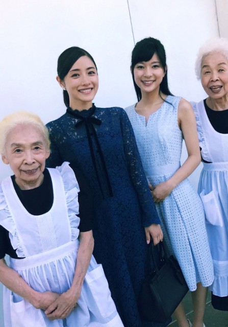 速報】石原さとみさんドラマ 着用 CELFORDレースワンピース☆多数