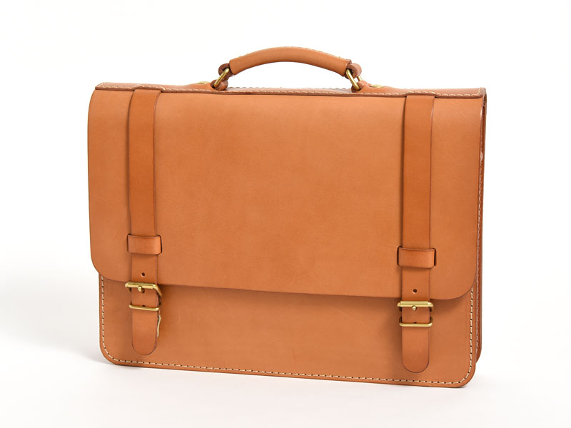 クラシックな2本ベルトの2wayブリーフケース / 革鞄のHERZ(ヘルツ)公式通販