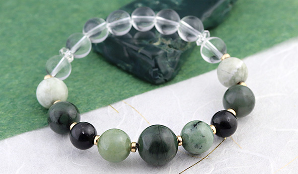 デザインブレス（出雲めのう・糸魚川翡翠・サヌカイト・糸魚川翡翠［淡