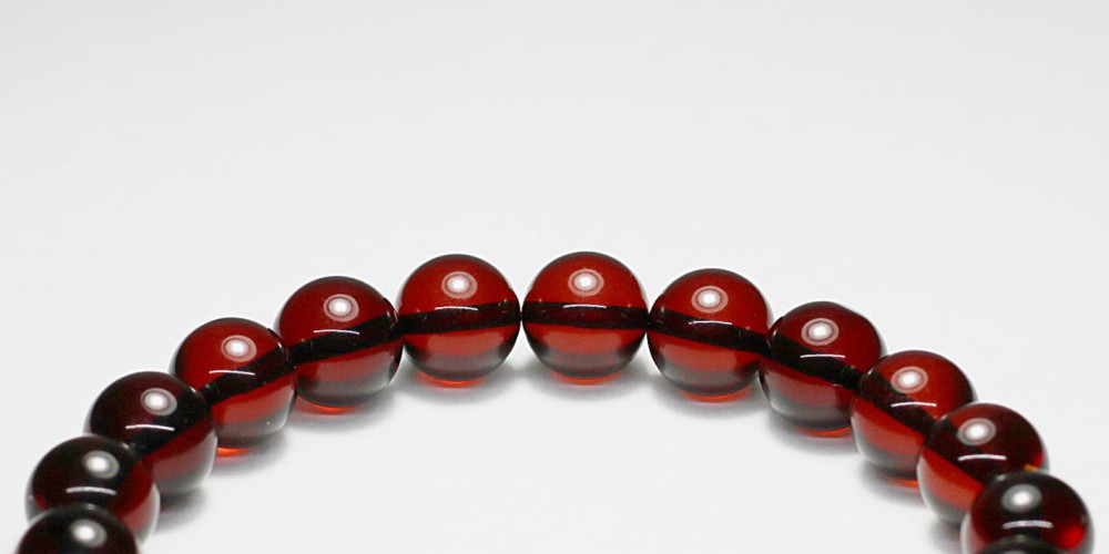 高品質]天然レッドアンバーブレスレット（約9.5mm玉・熱処理・鑑別書
