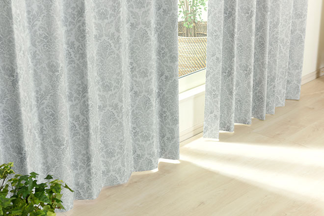 上品なダマスクローズ柄遮光率100% 完全1級遮光カーテン ジーク（D