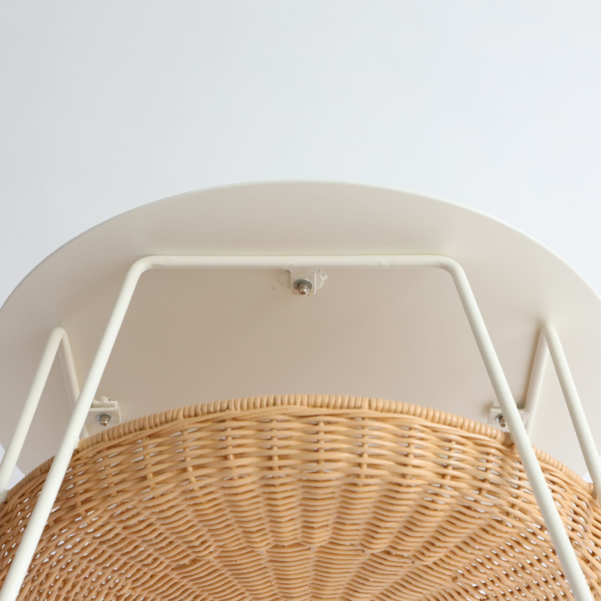 在庫限り】WALLABY LOW TABLE ROUND White｜これまでに販売した商品