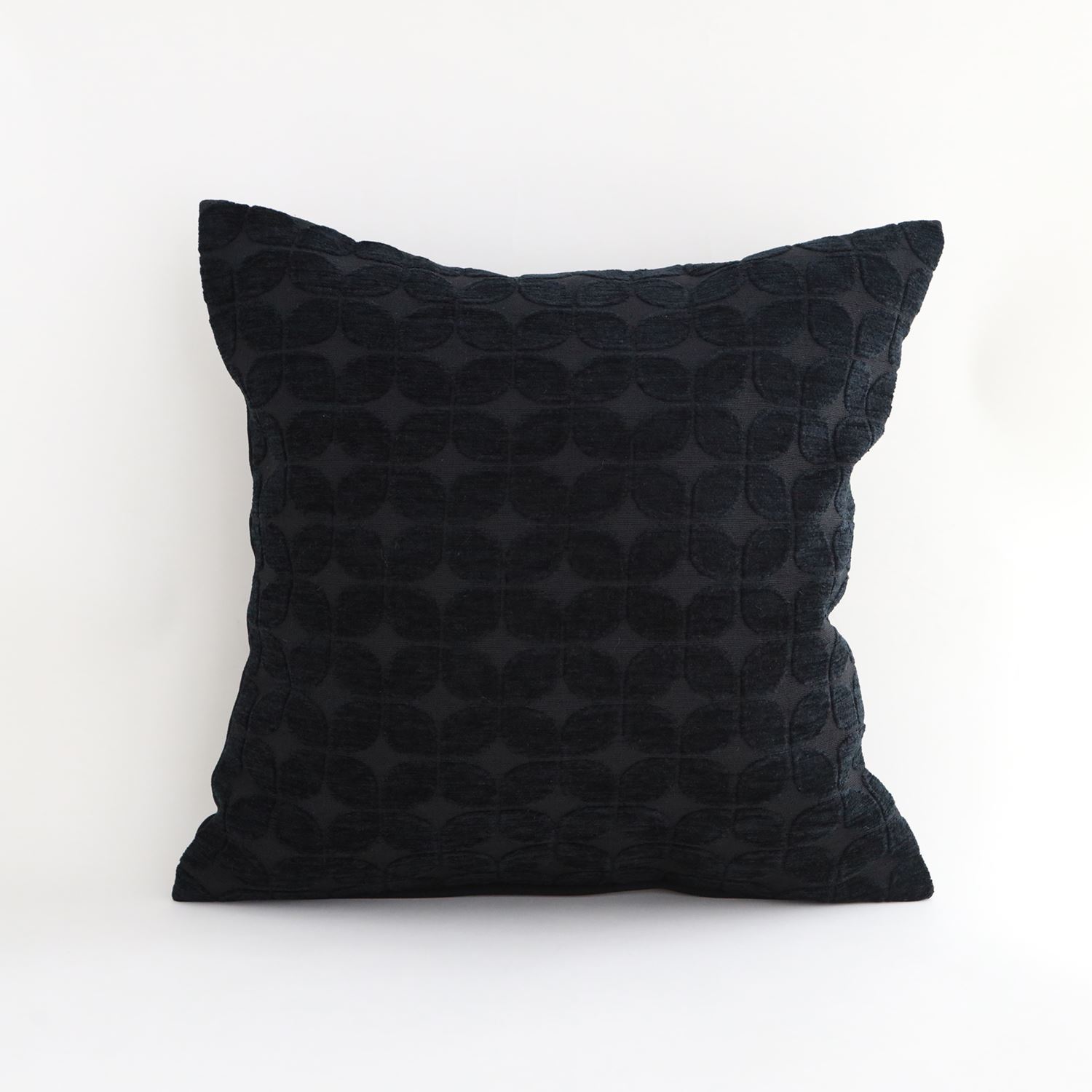 ☆B&B SOFT RETRO LEAF クッションカバー 40cm角 ブラック｜これまでに